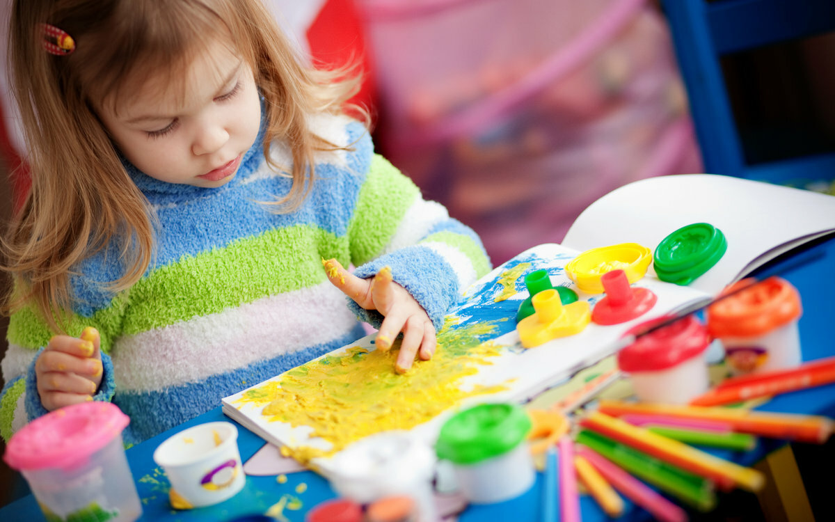 <span style="font-weight: bold;">Студия "Креативное рисование" 3-6 лет</span>&nbsp;